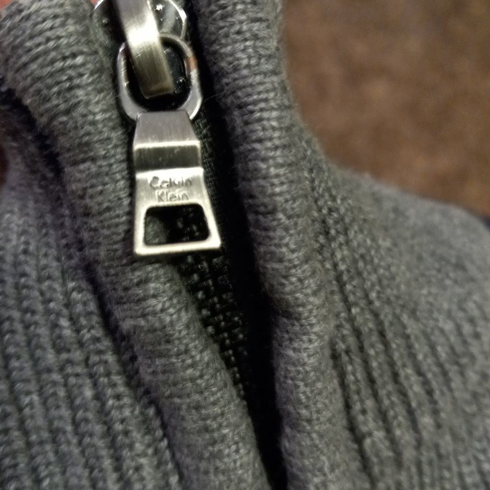 NWOT Calvin klein halg zip sweater
